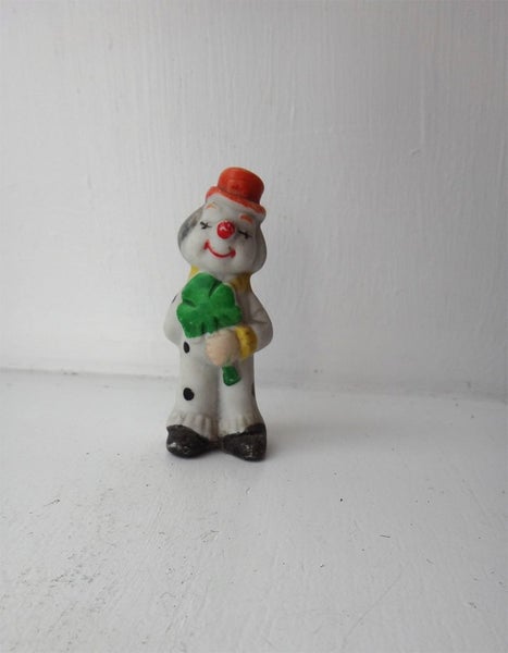 small pottery clown Carousel 1