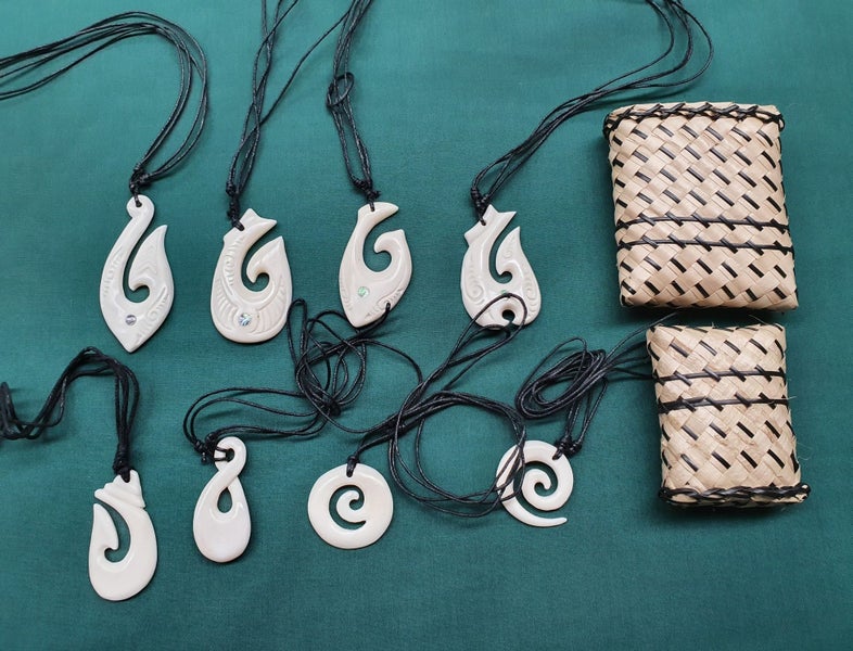 Kete Pouch (Jewellery/Wedding favor) Carousel 4