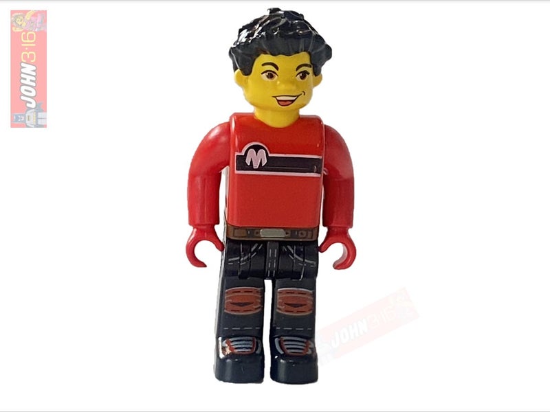 AWESOME LEGO JUNIORS CREATOR MINIFIGURE - MAX - RED TOP, BLACK LEGS Carousel 1