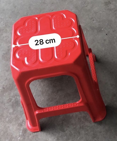 Plastic stool / Shower stool/ red Carousel 2