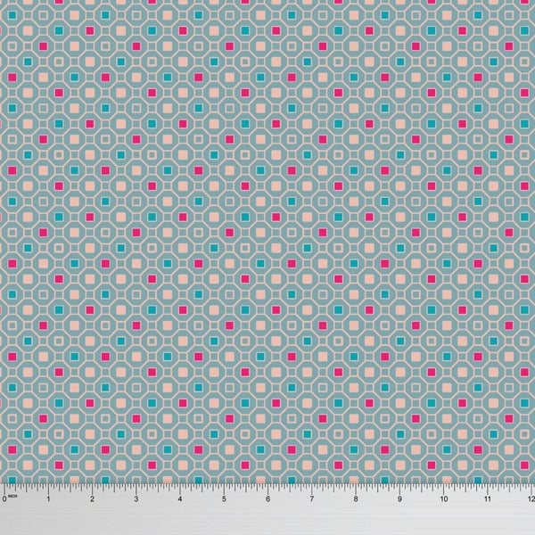 Soimoi 130 Moss Georgette Geometric Print 44 Inches Wide Craft Material 1 Yd Carousel 1