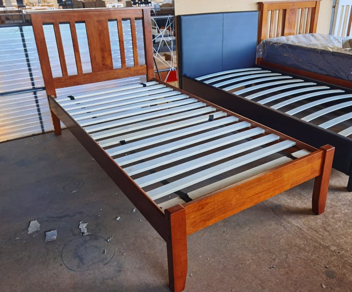 LILY Single Bed Oak Colour Carousel 2
