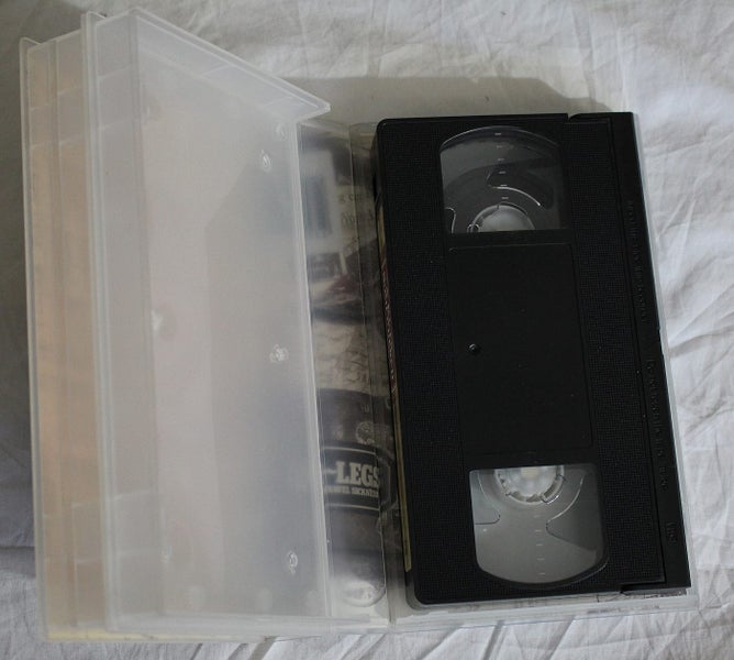 A river somewhere II, travel + fishing. Double VHS. Full season. Good condition Carousel 5