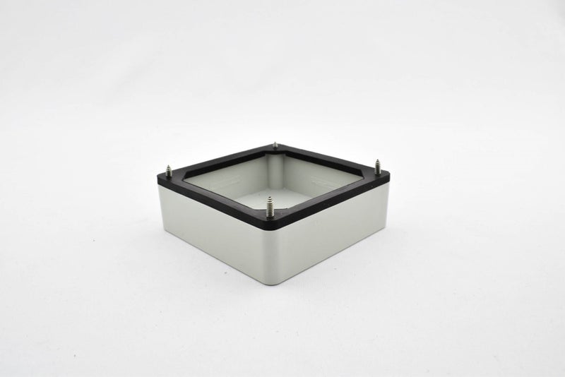 Enclosure Grey L1 Cover Carousel 1