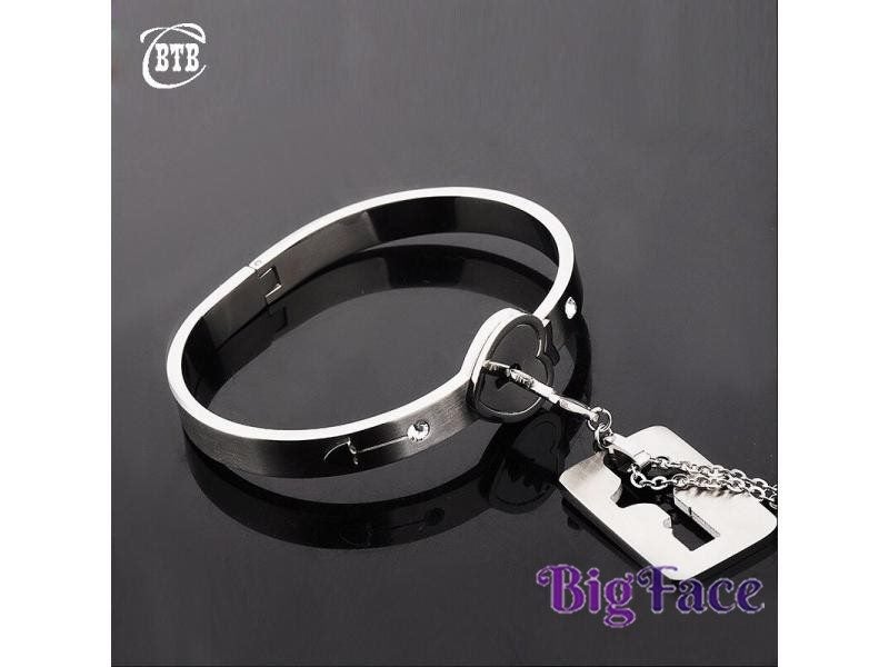 Stainless Steel Love Heart Lock Bracelets Pendant Necklace Sets For Couples Carousel 2