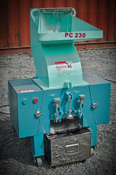 PLASTIC DRUM CHIPPER SHREDDER Carousel 1