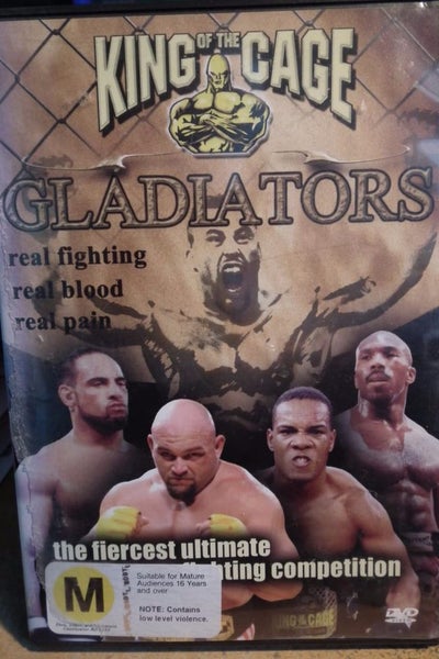 King Cage Gladlators Carousel 1