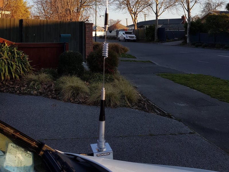 TECHOMAN VHF / UHF Complete Mobile Antenna for 144MHz and 430MHz Carousel 2