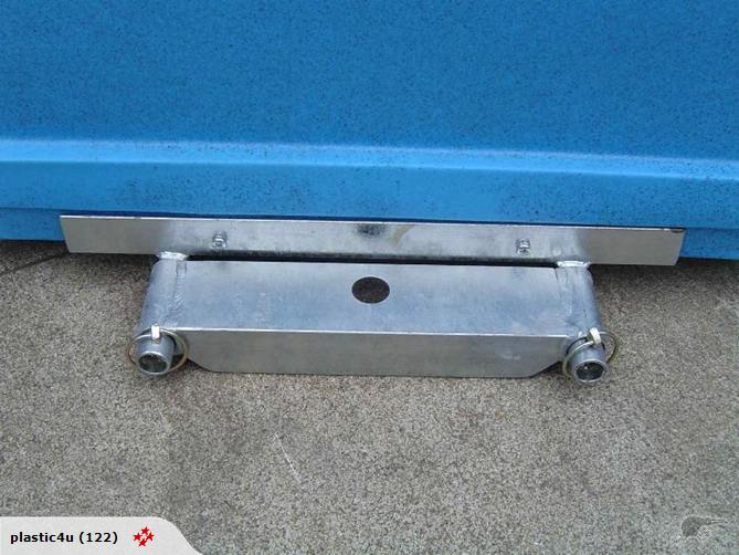 Dog Kennel and Carrier Carousel 2