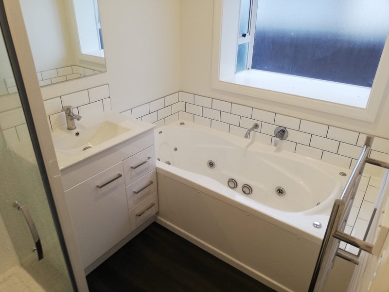 CHRISTCHURCH PLUMBER 0278473007 Carousel 1