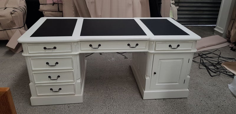 MAHOGANY PARTNER DESK Carousel 7