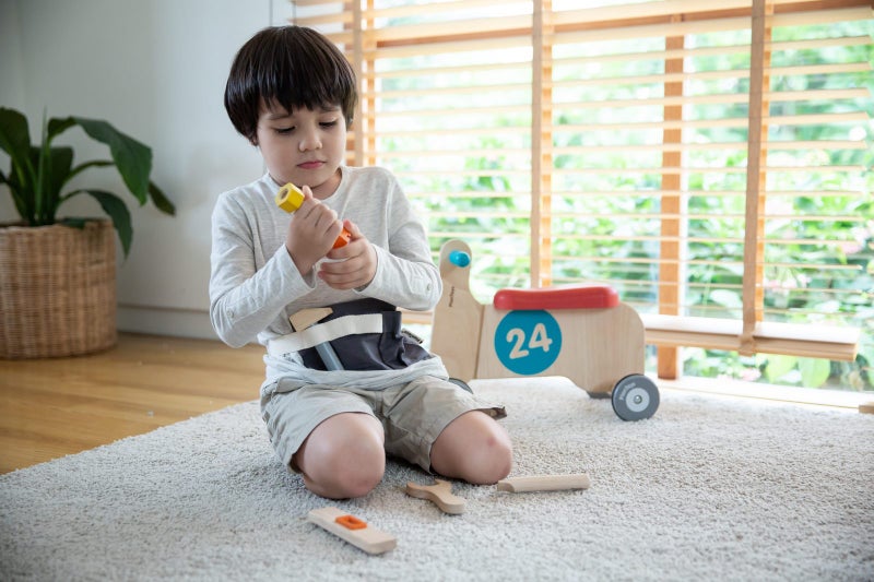 Plan Toys Tool Belt Carousel 4