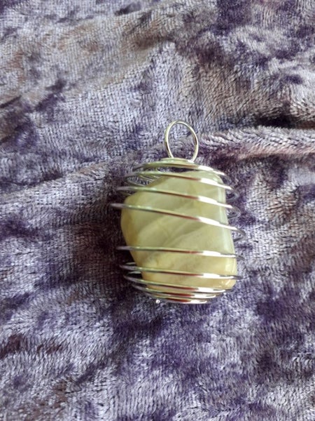 Bulk Lot - 20 Hollow lantern iron wire bead cages Carousel 2