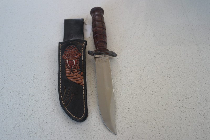 VIETNAM ERA X COBRA GUNSHIPS PILOT'S SURVIVAL KNIFE-V/Rare Carousel 1