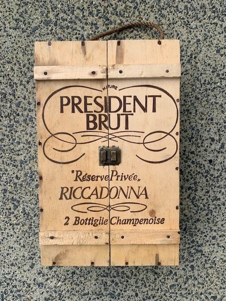 Champagne Wooden Bottle Box Carousel 1