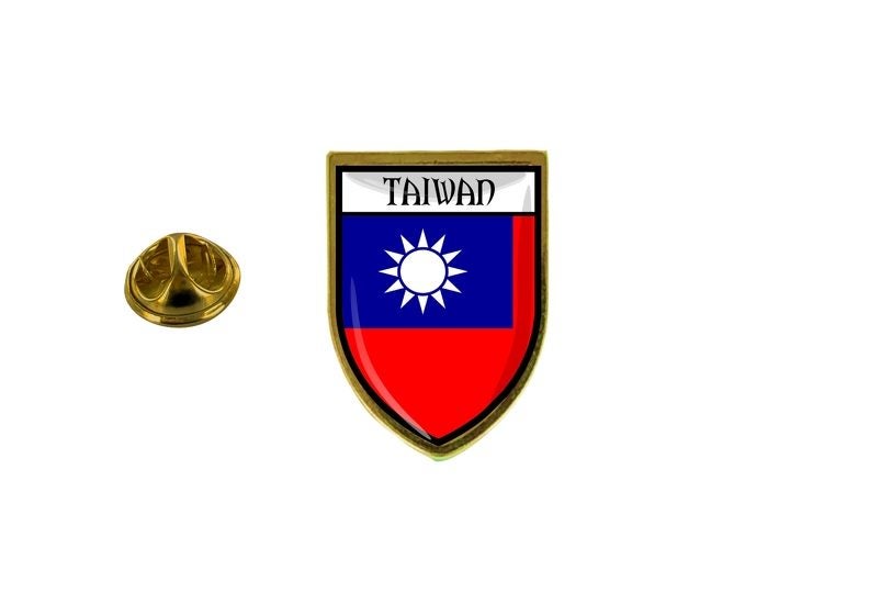 pins pin's flag national badge backpack hat shield world taiwan Carousel 1
