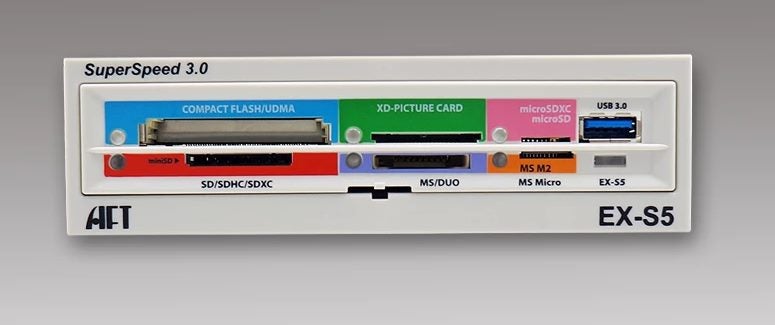 Multi Card Reader - USB 3.0 or SATA Carousel 1