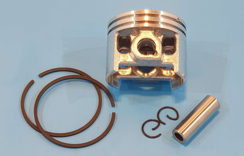 Stihl 026, MS260 Piston Assembly 44mm Carousel 1