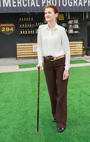 ObboMed ObboMed Adjustable Folding Cane Carousel 5