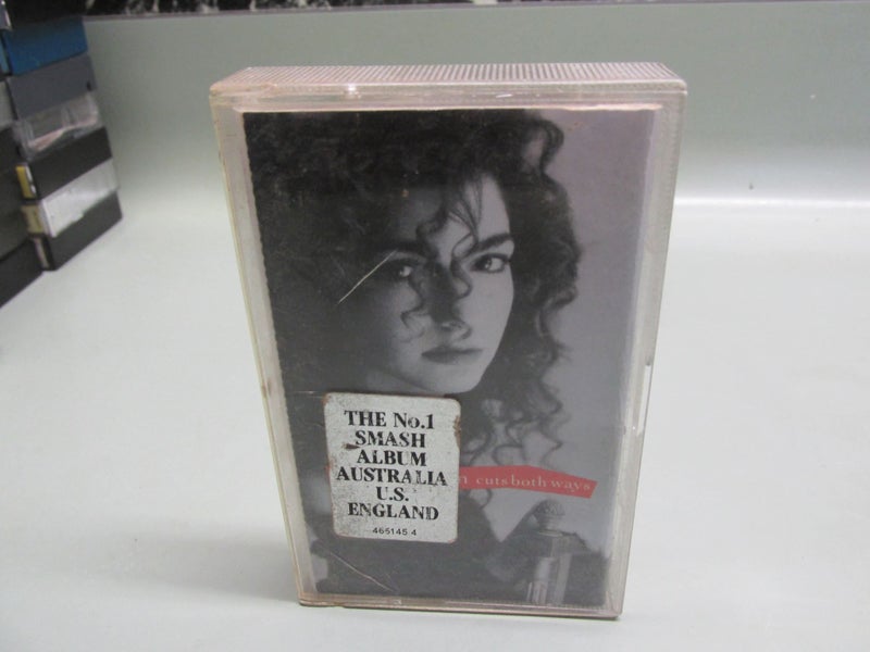 Gloria Estefan ?– Cuts Both Ways audio music cassette Carousel 1