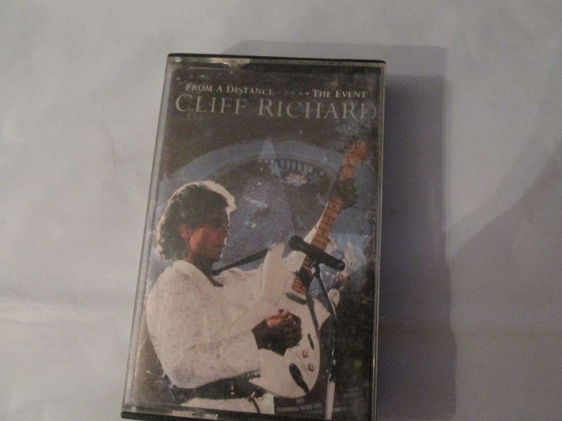 Cliff Richard ?– From A Distance ***** The Event Music audio Cassette Carousel 1