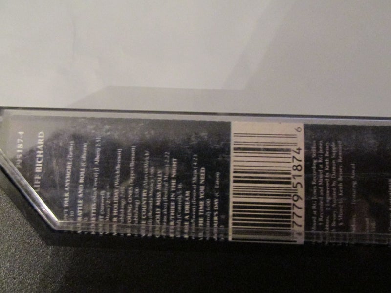 Cliff Richard ?– From A Distance ***** The Event Music audio Cassette Carousel 2
