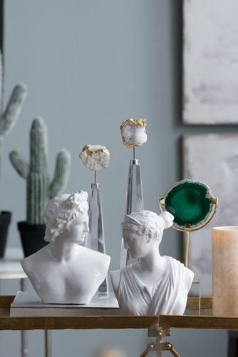 Jolie Bust Statue - Medium Carousel 2