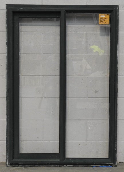 Permanent Green Aluminium Sliding Window H1400 x W950 NL9753 Carousel 1