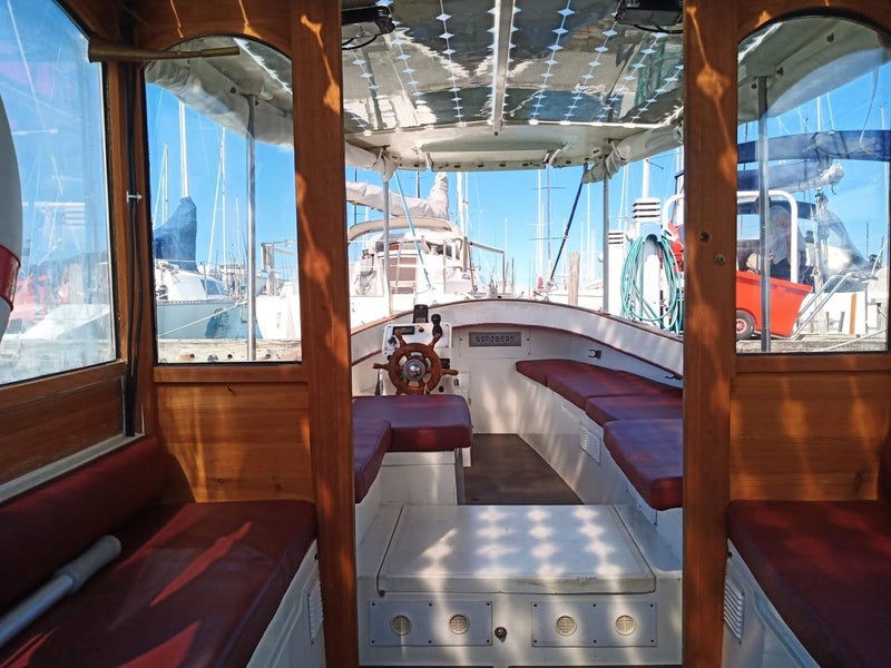 Electric Boating experience in Kerikeri - gift voucher holiday present activity Carousel 7