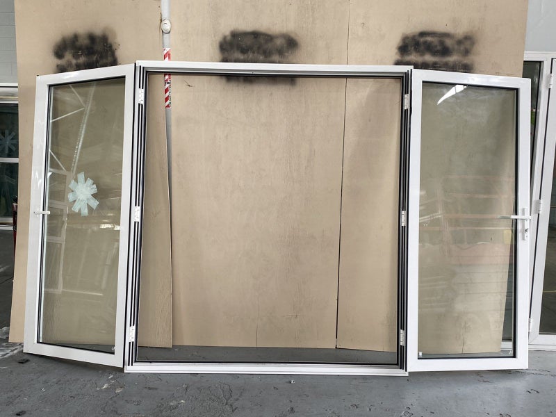 NEW WHITE ALUMINIUM DOUBLE GLAZED FRENCH DOOR:2000H x 1400W Carousel 3