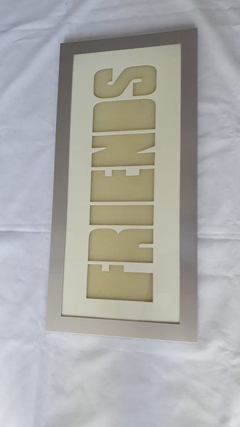 Photo Frame, Friends, Silver Metal, Used for couple of months, Wall Hanging Carousel 1