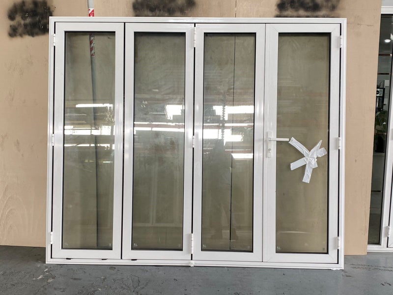 NEW WHITE ALUMINIUM DOUBLE GLAZED BIFOLD DOOR 2000H X 2400W Carousel 1
