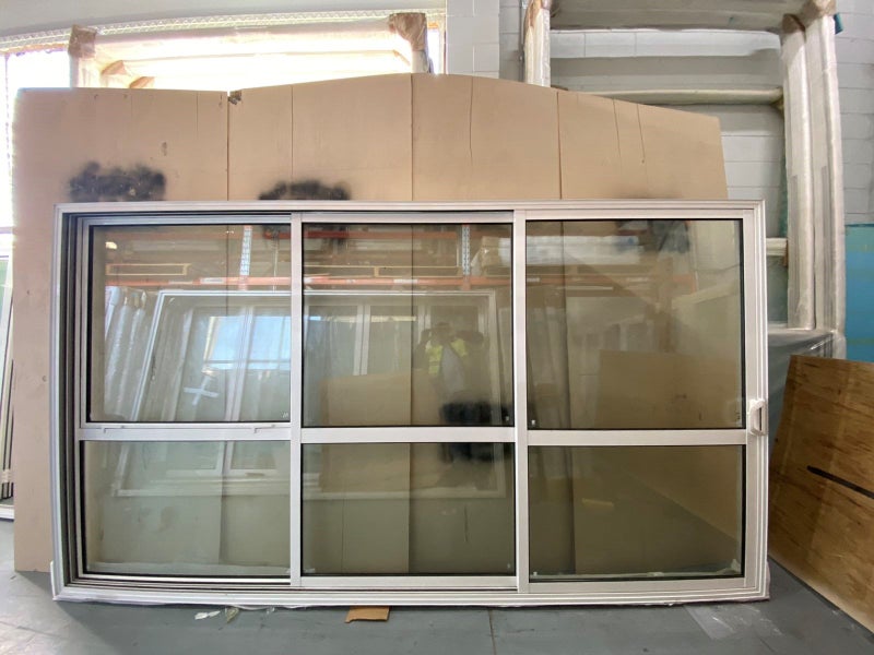 NEW WHITE DOUBLE GLAZED ALUMINIUM STACKER SLIDER:2000HX 3600W Carousel 2