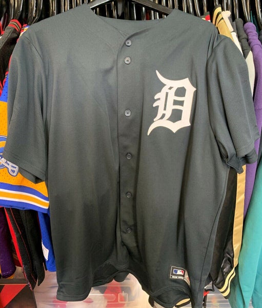 Detroit Tigers MLB Majestic Mesh Button Up Baseball Jersey Carousel 1