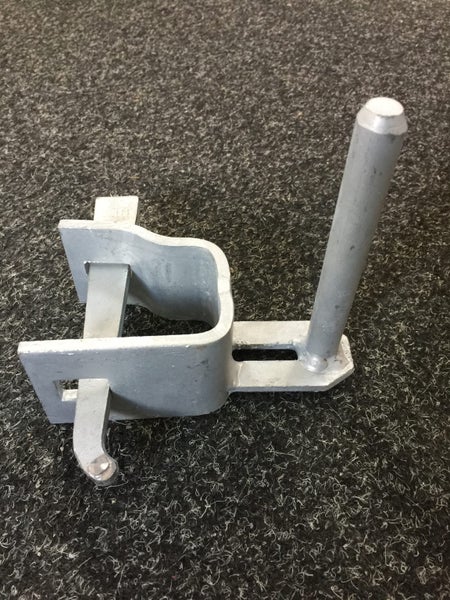 TNC Toeboard Fixer Carousel 1