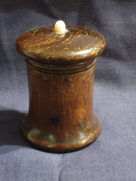 Vintage - Treen Rosewood Sewing Needle Case (No 20) Carousel 1