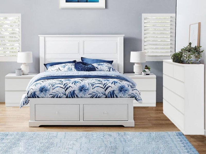 Bedroom Suite 3 pieces Carousel 1
