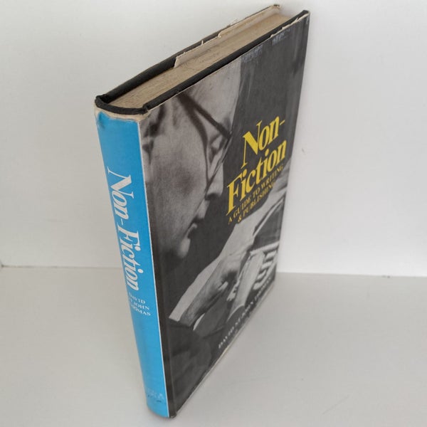NON-FICTION: A Guide to Writing and Publishing by David St John Thomas 1970 Carousel 2