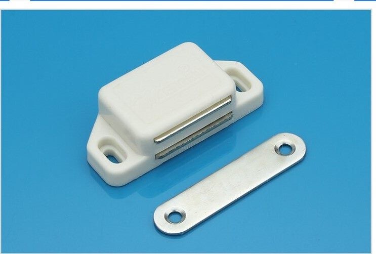 46mm Magnetic Door Catch Carousel 1