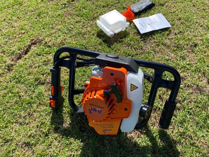 post hole borer 82cc ( ONE MAN OPERATED) & 1 pc 300mm auger&30cm Carousel 2