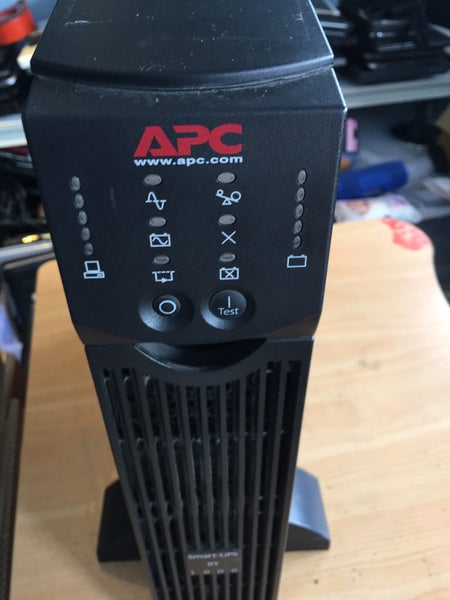 APC Smart UPS RT 1000 Carousel 2