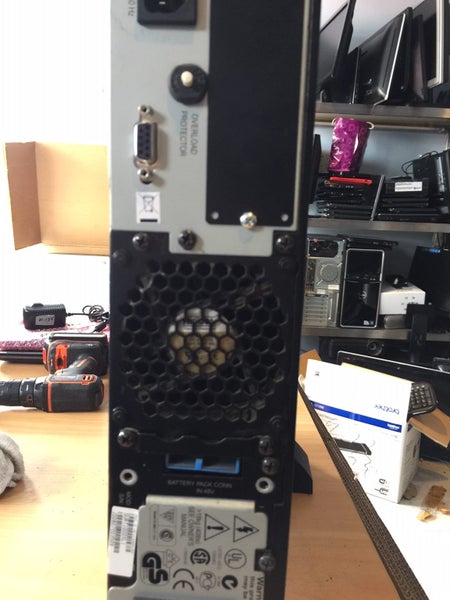 APC Smart UPS RT 1000 Carousel 8