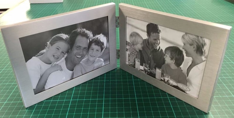 Silver double horizontal hinged 6"x4" frame Carousel 1