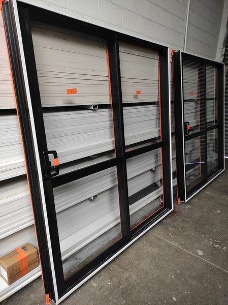 Brand new aluminium sliding door - double glazed clear glass Carousel 2