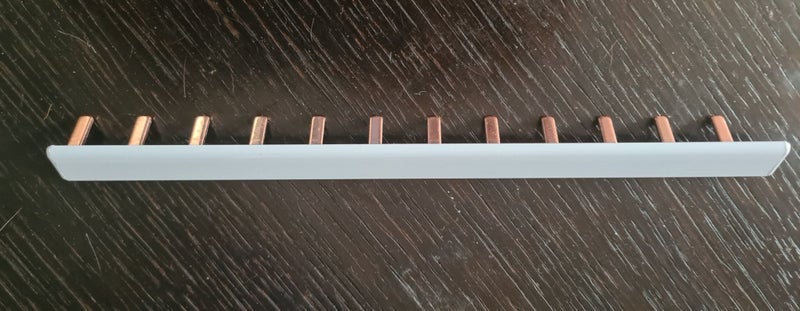 Busbar 12way 100A x 10 Carousel 1