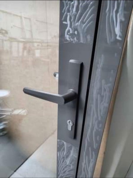 Double Glazed Aluminium Door Carousel 3