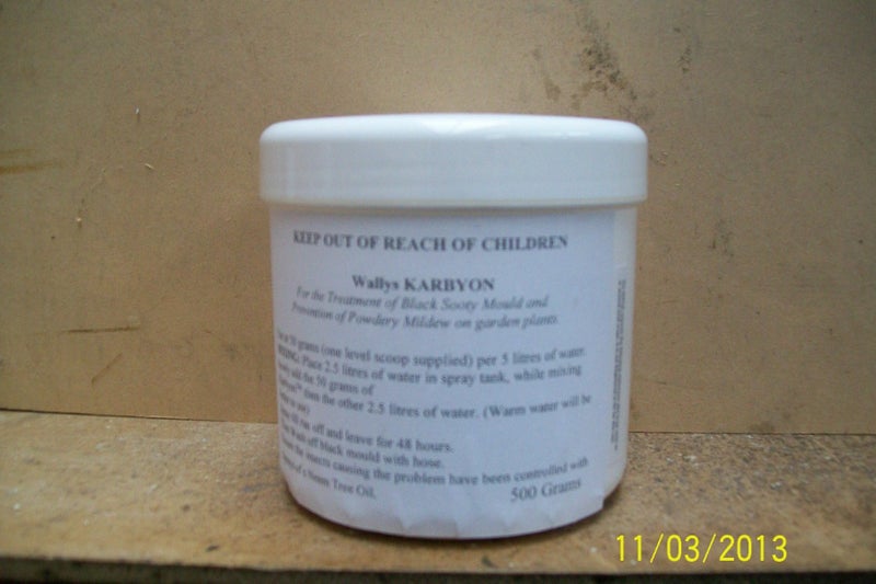 Karbyon removes Black Sooty Mould Carousel 1