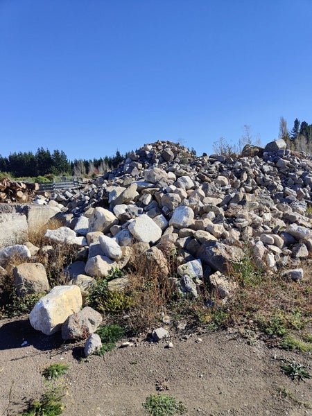 Stone64348194701697110