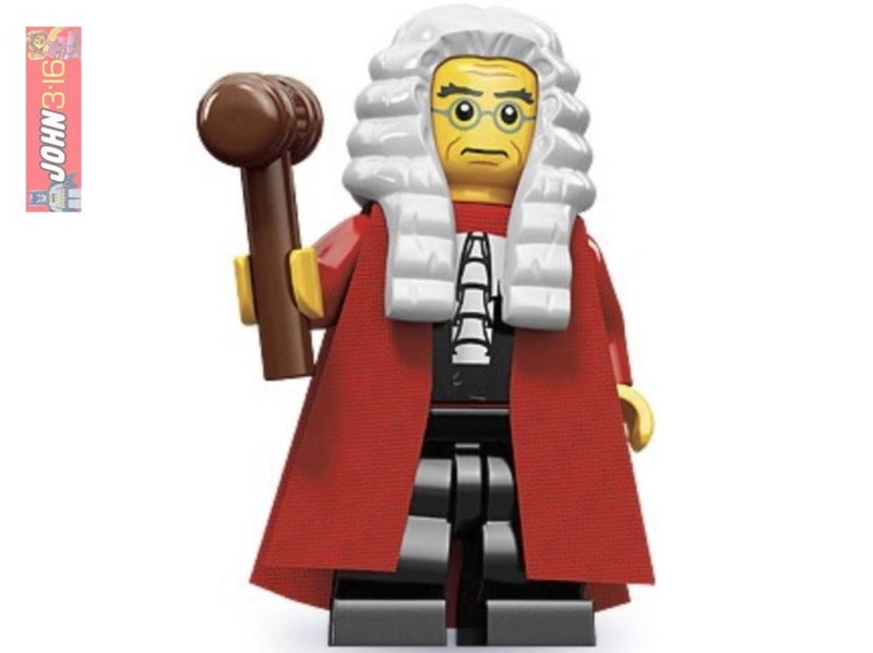 AWESOME RARE LEGO COLLECTIBLE MINIFIGURE - SERIES 9 JUDGE Carousel 1