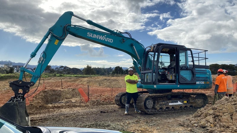 Sunward SWE135E-3H 13Ton Digger/Excavator Carousel 2